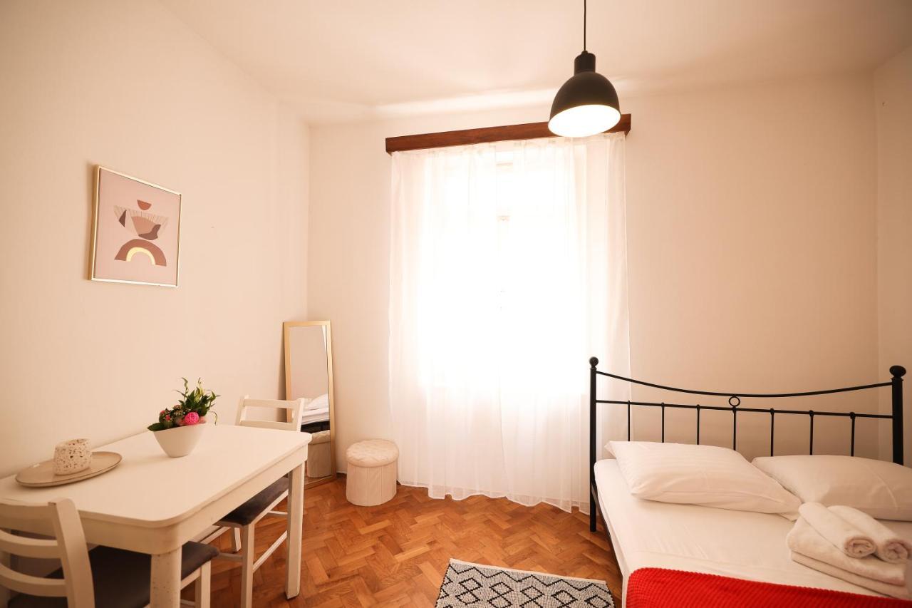 Cozy Studio Apartments In City Centar Stosija Zadar Extérieur photo
